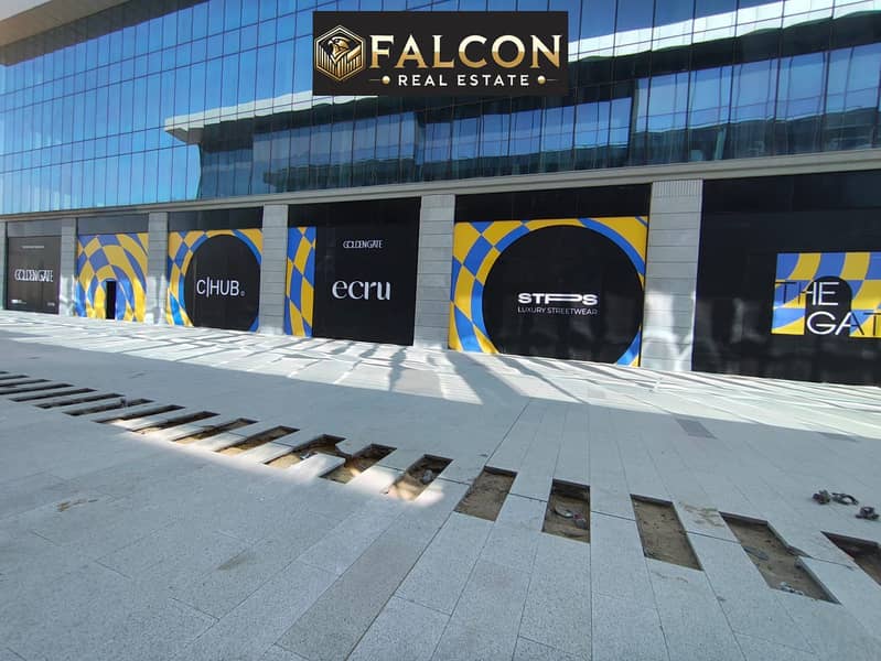 Shop with a sea view, ready for immediate occupancy, opposite the American University in Cairo (AUC) in Golden Gate Mall, with payment plans up to 3 y - Widok 5