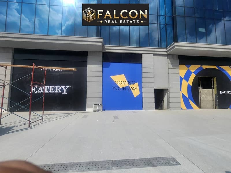 Shop with a sea view, ready for immediate occupancy, opposite the American University in Cairo (AUC) in Golden Gate Mall, with payment plans up to 3 y - Widok 6