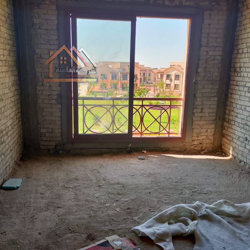 5 7082e78d-1a4c-4c86-a4ad-e5202983f525 - Copy (2). jpg