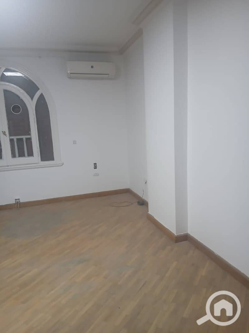 5 1000352320. jpg