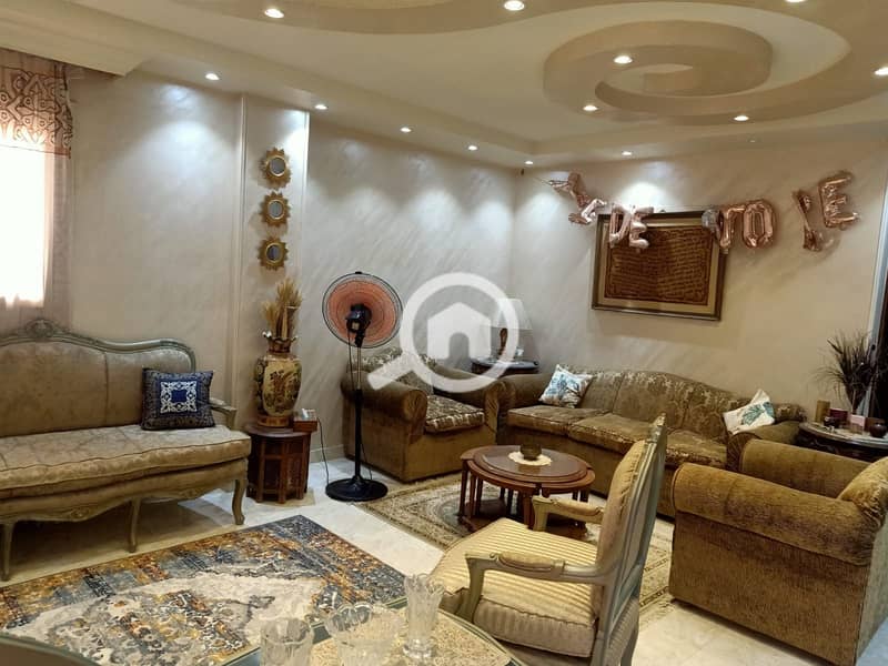 Roof for sale directly on North Ninety | 200m with 40m terrace | Al-Banfsej 3 – Fifth Settlement - Fler