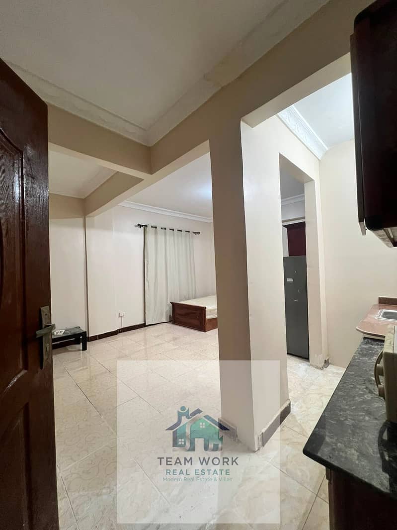 For rent: A stunning studio apartment with an open view and a giant terrace in the heart of Beverly Hills! - Bild 3