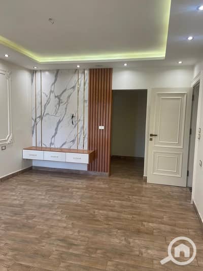 3 Bedroom Apartment for Sale in Sheikh Zayed, Giza - WhatsApp Image 2026-07-13 at 2.23. 18 PM (1). jpeg