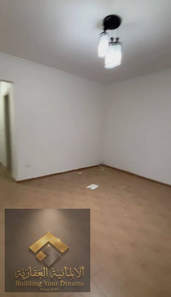 For rent, a 130 sqm apartment in the First Settlement, Dar Masr, Al-Qarnfal, in front of Gate 24 Al-Rehab, opposite the Attorney General's office. – pohled 3