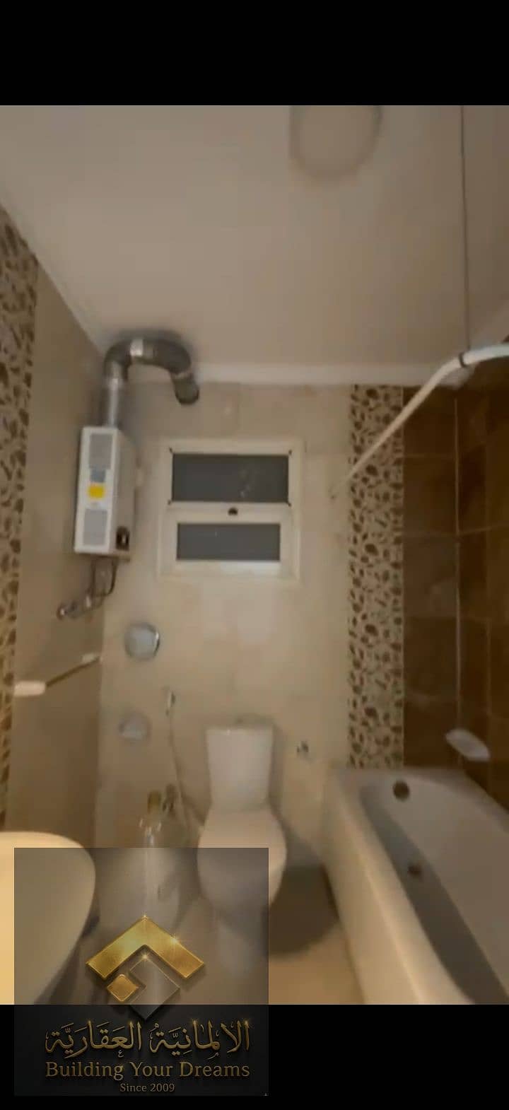 For rent, a 130 sqm apartment in the First Settlement, Dar Masr, Al-Qarnfal, in front of Gate 24 Al-Rehab, opposite the Attorney General's office. – další
