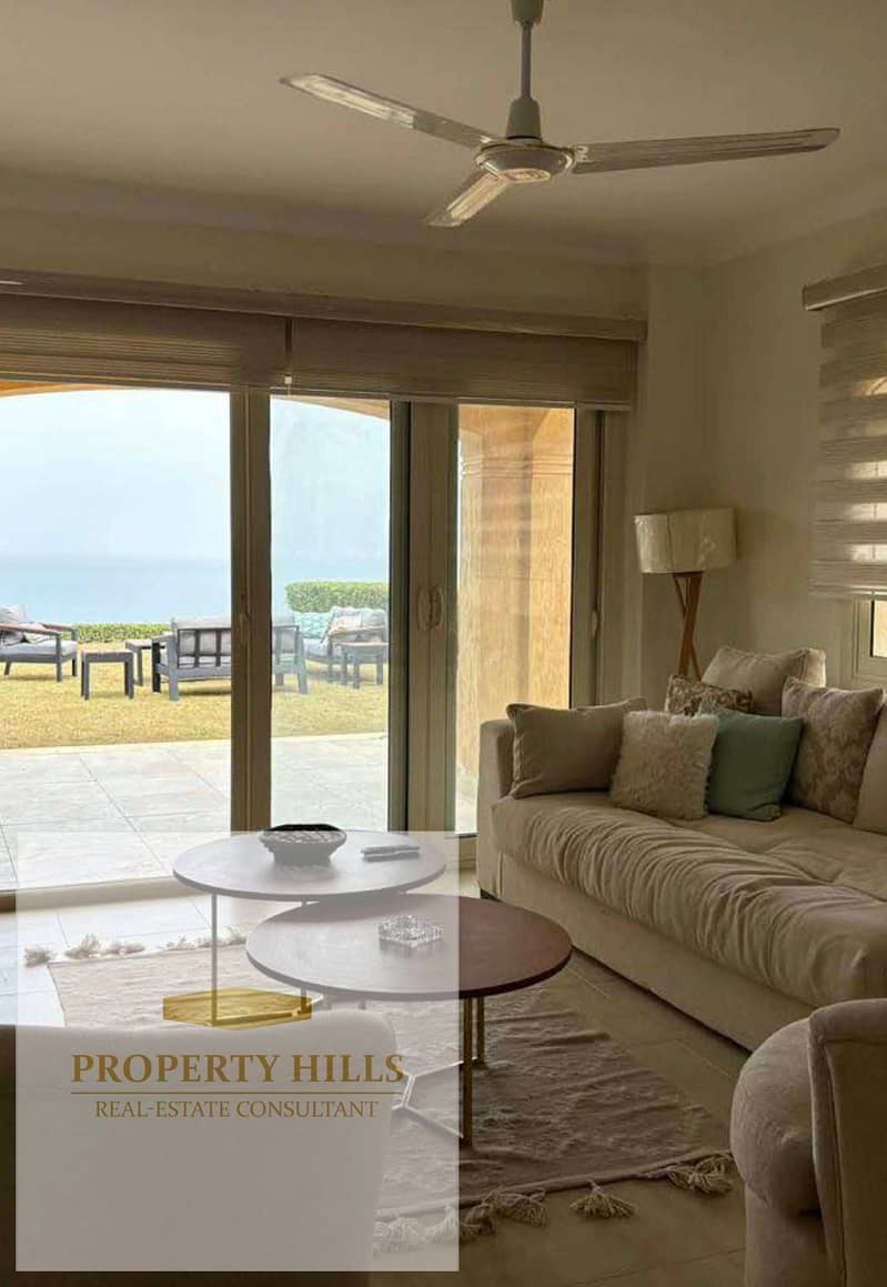 At the lowest price, a double view villa on the sea directly with a swimming pool, finished for sale in the most distinguished location in Ain Sokhna in Tilaq - Ain Sokhna. - Más