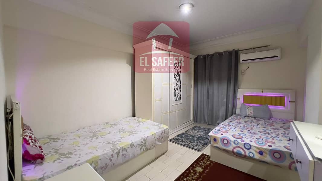 12 dac72d7c-ea91-48cb-8b92-2ee1076e4467. jpg