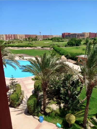 2 Bedroom Chalet for Rent in North Coast, Matruh - شاليه جولف بورتو . . مكيف. . قرش ممتاز