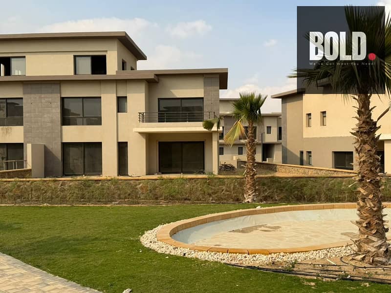 own luxury twin house 357 sqm in swan lake residence new cairo prime location RTM - Vista 2