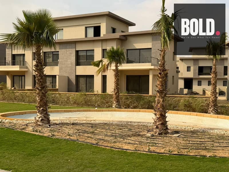 own luxury twin house 357 sqm in swan lake residence new cairo prime location RTM - Vista 3