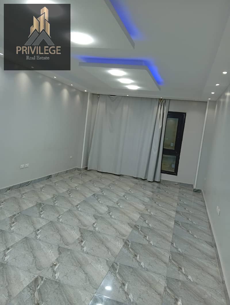 For rent: a distinctive apartment in Zahra Maadi. Vital location, excellent finishing, and practical space. - Bild 2
