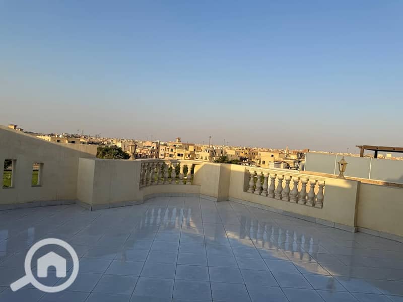 For sale, a roof in South Academy, 158 meters with a garden view next to Cairo Festival - Vista 5