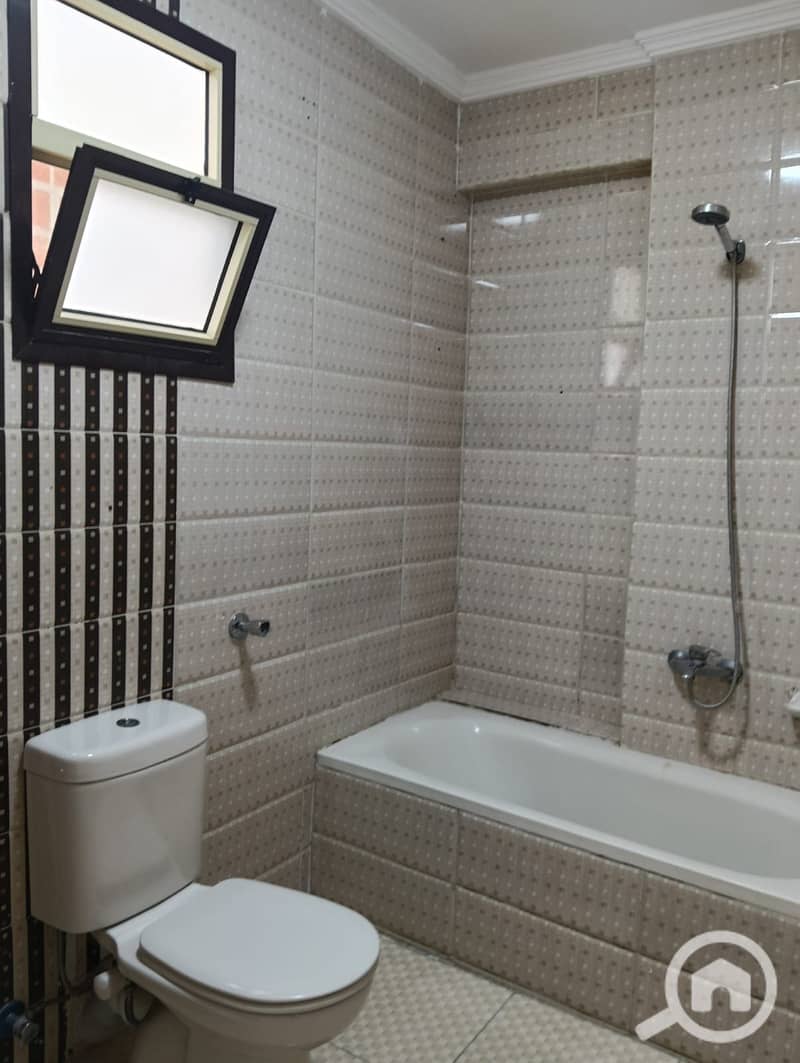 7 c2b7fece-f1ae-4464-9425-c6297d9df451. jpg