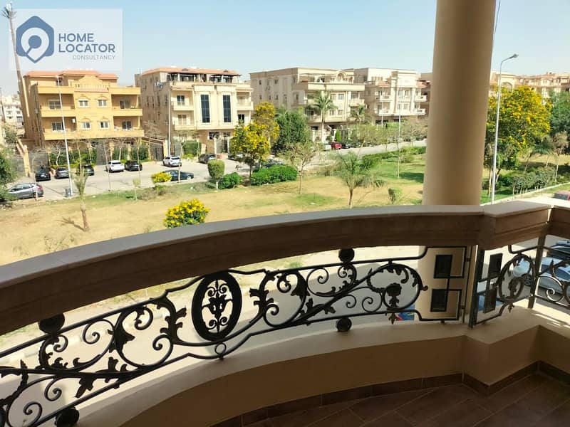 For sale, a duplex, first and second floor, in Al-Banafsaj Villas, New Cairo, with a garden view and an elevator. - Ansicht 5