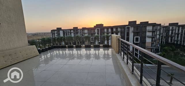 4 Bedroom Duplex for Sale in Madinaty, Cairo - 6e7bd1da-4a4d-4bb7-9559-23c740964c8d. jpeg 4 Bedroom Duplex for Sale in Madinaty, Cairo - 6e7bd1da-4a4d-4bb7-9559-23c740964c8d. jpeg