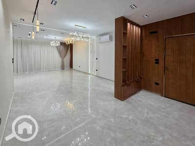 3 Bedroom Flat for Rent in New Cairo, Cairo - WhatsApp Image 2026-07-15 at 6.20. 23 PM. jpeg 3 Bedroom Flat for Rent in New Cairo, Cairo - WhatsApp Image 2026-07-15 at 6.20. 23 PM. jpeg