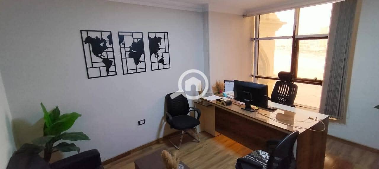 Unique 100m administrative headquarters for rent in a prime location next to Carrefour on the Grand Plaza Al-Hijaz in Zahraa Al-Maadi - Bild 3