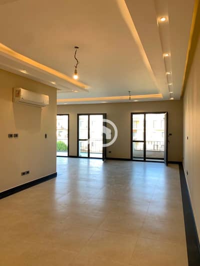 4 Bedroom Penthouse for Rent in Sheikh Zayed, Giza - d3945f44-6551-49cb-9e27-050802cdc76c. jpg 4 Bedroom Penthouse for Rent in Sheikh Zayed, Giza - d3945f44-6551-49cb-9e27-050802cdc76c. jpg