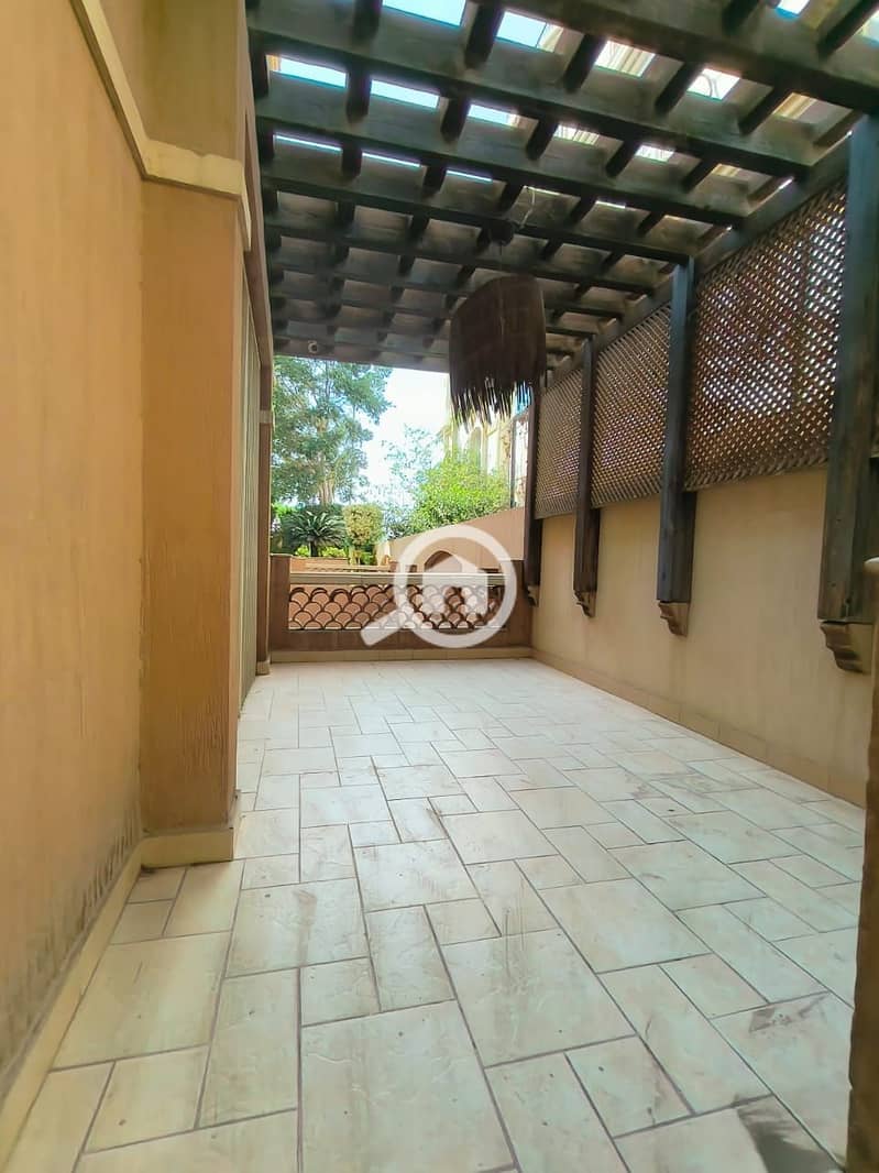 Villa with an area of 950 sq m for sale in South Academy, Fifth Settlement - Mehr