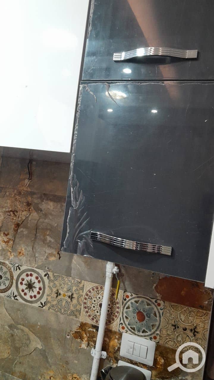 4 1000502136. jpg