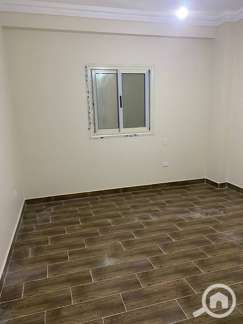 4 1000256204. jpg