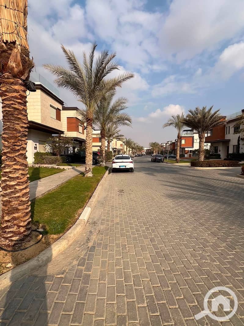 Townhouse in Azar Legacy – Fifth Settlement Unit details: Built area 173 square meters, Garden area 80 square meters - Ansicht 5
