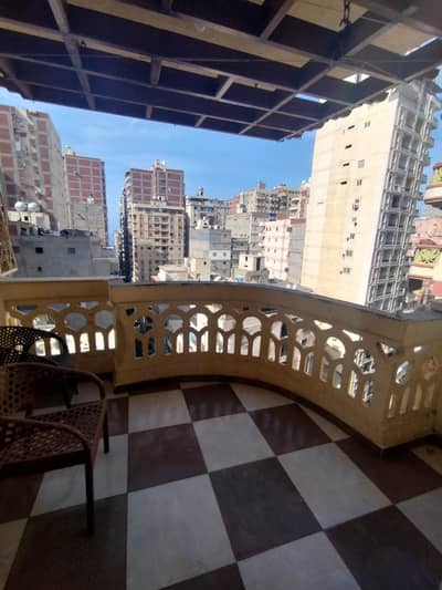 فلیٹ 3 غرف نوم للبيع في ميامي، الإسكندرية - ميامي خالد ابن الوليد ترى البحر