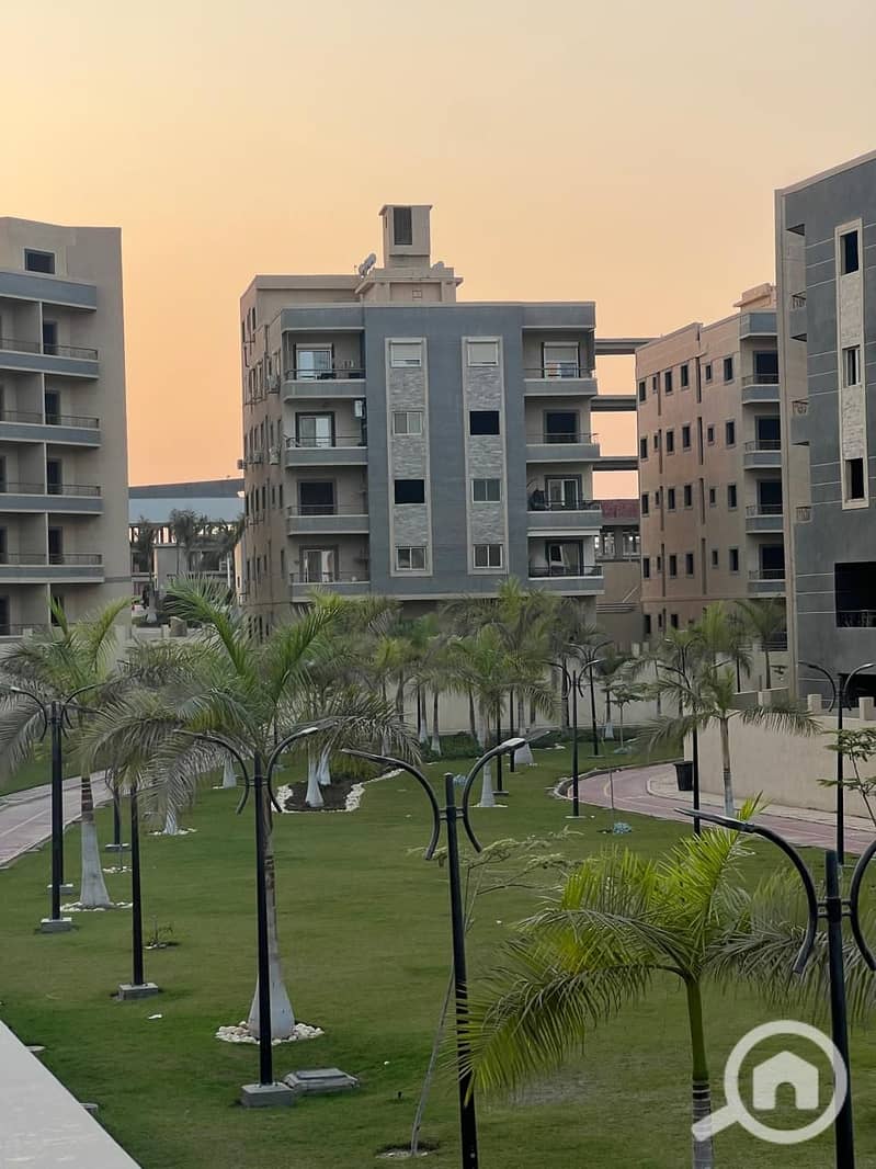 Apartment for Sale in New Cairo – Fifth Settlement | Steps Away from South 90 Street - Bild 3