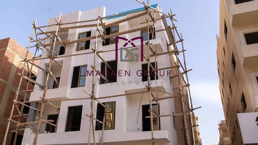 3 Bedroom Duplex for Sale in 6th of October, Giza - 3 (2). jpg