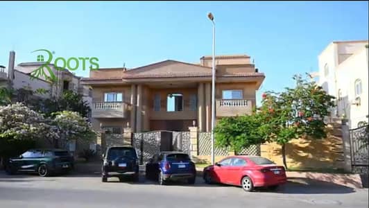 فیلا 9 غرف نوم للبيع في الشيخ زايد، الجيزة - Screenshot 2026-07-15 124832. png
