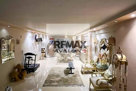 3 Bedroom Flat for Sale in Glim, Alexandria - 1. jpg