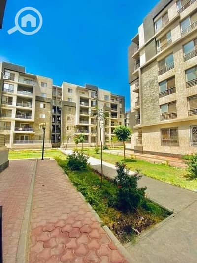 3 Bedroom Flat for Sale in Sheikh Zayed, Giza - WhatsApp Image 2026-03-01 at 1.18. 14 PM (3). jpeg 3 Bedroom Flat for Sale in Sheikh Zayed, Giza - WhatsApp Image 2026-03-01 at 1.18. 14 PM (3). jpeg