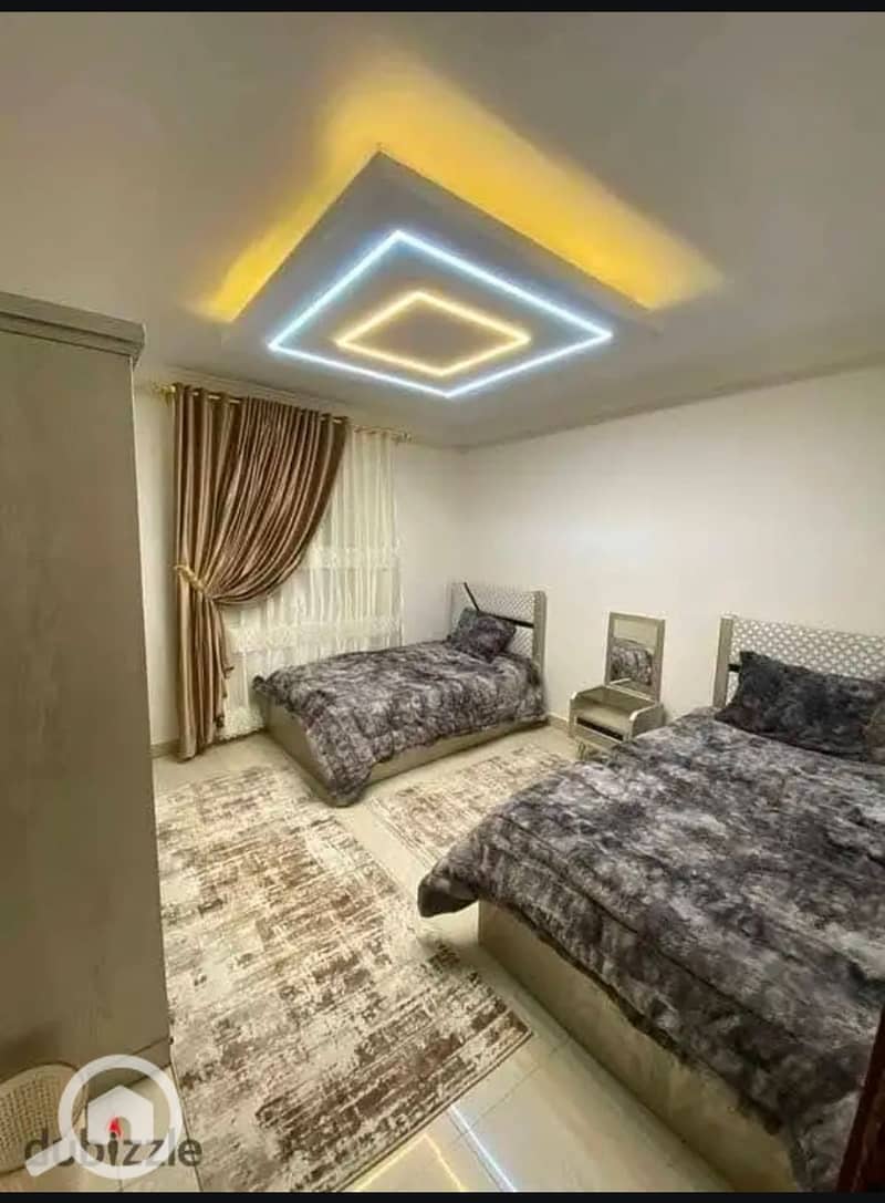 5 1000405450. jpg