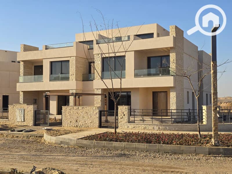 Townhouse for Sale in Noor City | 203m² Land – 204m² Built-Up | Direct Wide Garden View | No Overprice - Meer