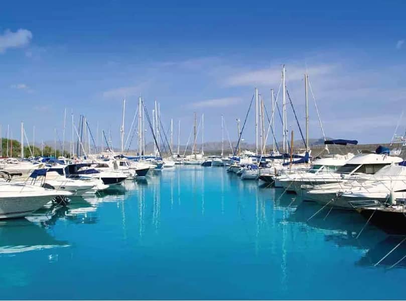 6 Marseilia Beach 4