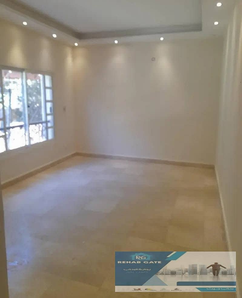 Villa for rent in Rehab City, model E, with kitchen and air conditioning. Prime location, ready to move in. - Aanzicht 5