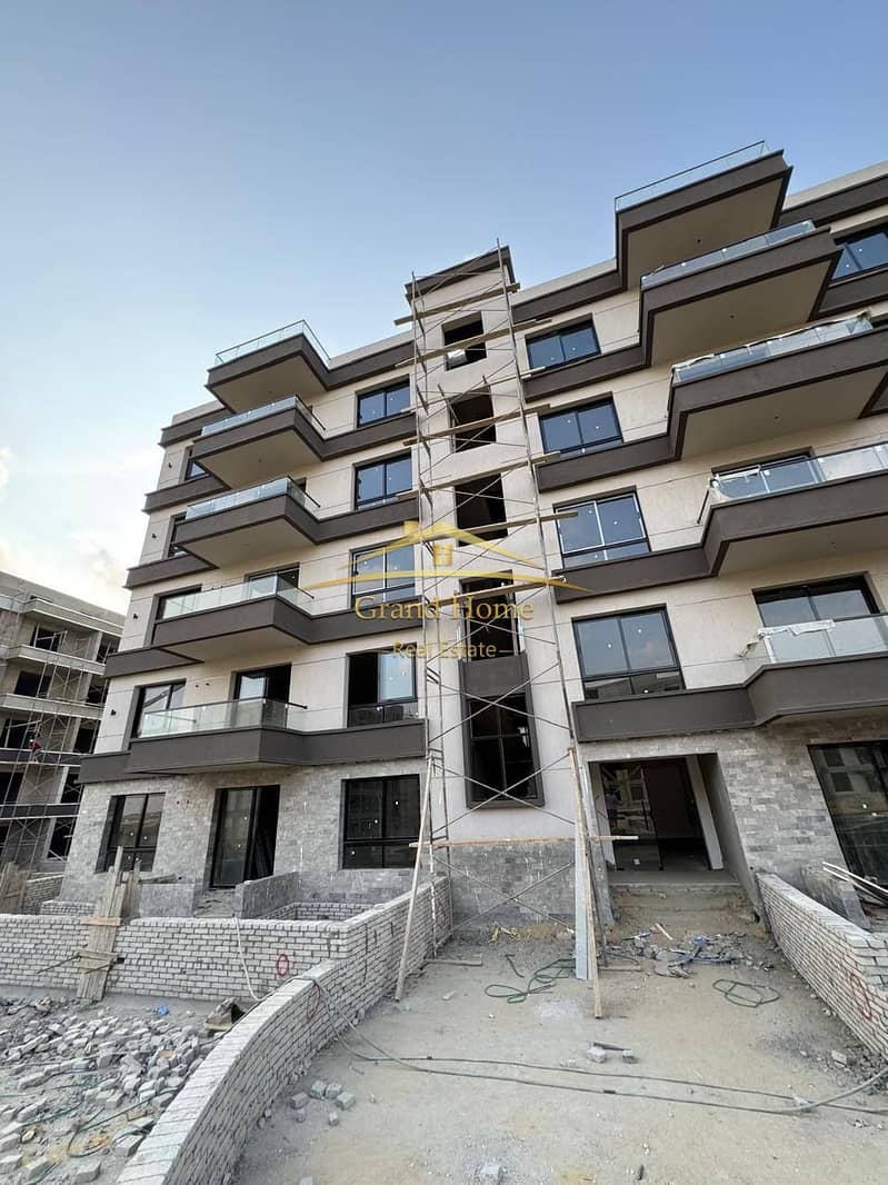 Apartment for sale, 131 sq m, in Dejoya Taj Misr New Zayed compound, with installments available, next to SODIC, Emaar, Naya, Al Marasem, and Solana - Ansicht 2