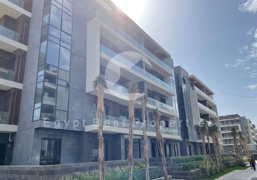 Apartment 3 Bedrooms in El Patio Sola Shorouk City Semi Finished PAY OVER 10 YEARS - Widok 5