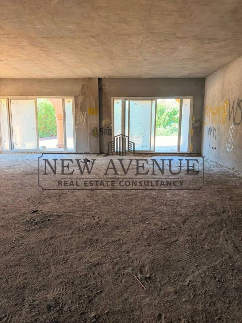 Standalone for sale prime location Le Reve new cairo ready to move biggest land open view lowest price - Ansicht 3