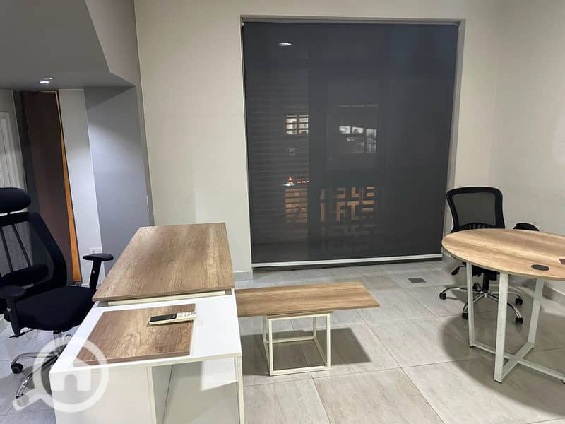 “For rent: 80 sqm front-facing office with a premium double view and air conditioning in Courtyard, Sheikh Zayed. ” - Widok 6