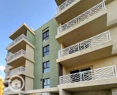 شقة 3 غرف نوم للبيع في 6 اكتوبر، الجيزة - IMG-20260606-WA0012_edit_151367621520951. jpg