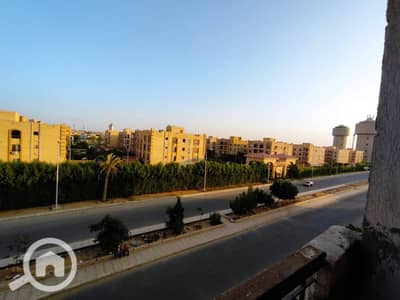 3 Bedroom Flat for Sale in Shorouk City, Cairo - d5c98a9b-cdcf-42ea-aa36-1c07d6f3ed41. jpg 3 Bedroom Flat for Sale in Shorouk City, Cairo - d5c98a9b-cdcf-42ea-aa36-1c07d6f3ed41. jpg