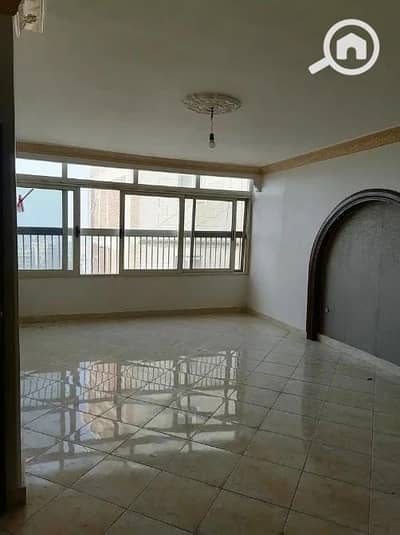 2 Bedroom Apartment for Rent in Zizinia, Alexandria - 9b41642a-3a1b-469d-adae-8d6a2aae2da7. jpg