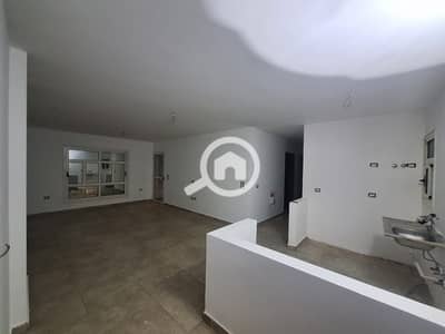 3 Bedroom Flat for Sale in Madinaty, Cairo - 1000211022. jpg 3 Bedroom Flat for Sale in Madinaty, Cairo - 1000211022. jpg