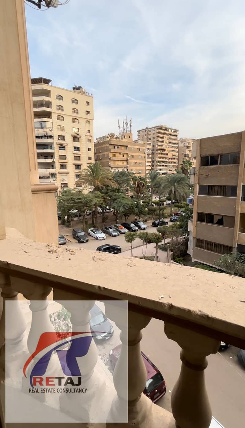 Investment opportunity: 200 sq m / 3rd floor, prime location with a garage space / Modern building, steps from Makram Ebeid and Ahmed Fakhry Streets - Vista 2