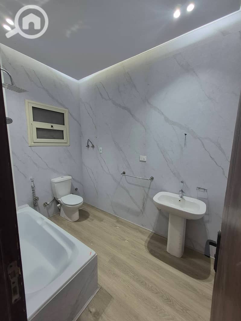 Office apartment for rent in Al-Narjis Villas, in a distinguished location in New Cairo, with an area of 240 square meters. - Mehr