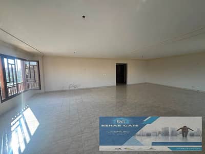 5 Bedroom Flat for Rent in New Cairo, Cairo - 0e921b3b-998a-4de6-88f8-b45d629b39d8. jpg