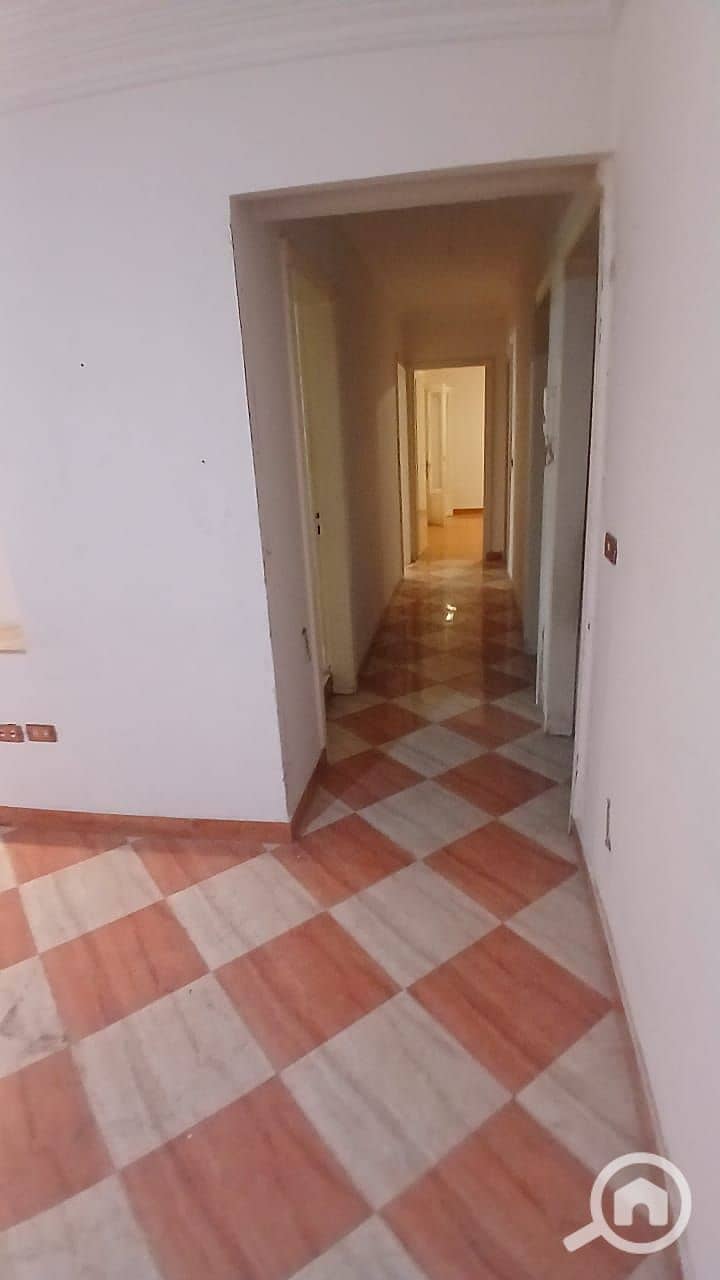 7 1000436079. jpg