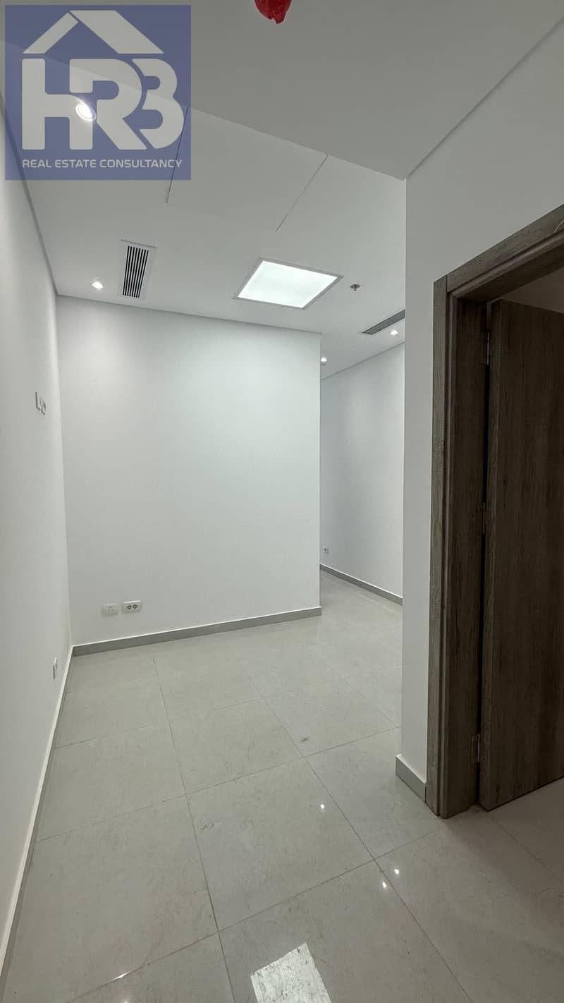 7 1001568720. jpg