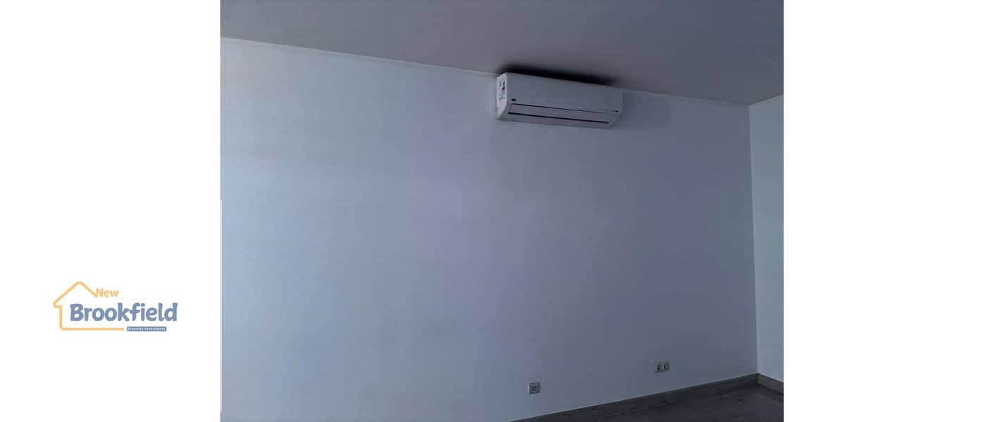 10 WhatsApp Image 2026-04-30 at 7.39. 02 PM. jpg